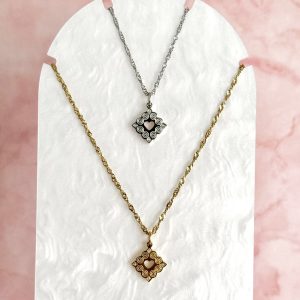Collier Naly