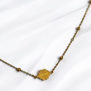 Collier Ashley