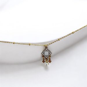 Collier Lorie