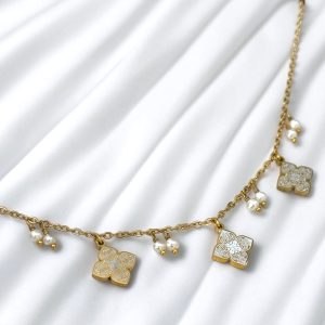 Collier Kajoua