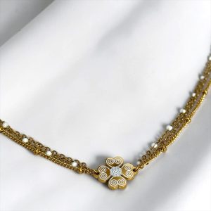 Collier Lucky